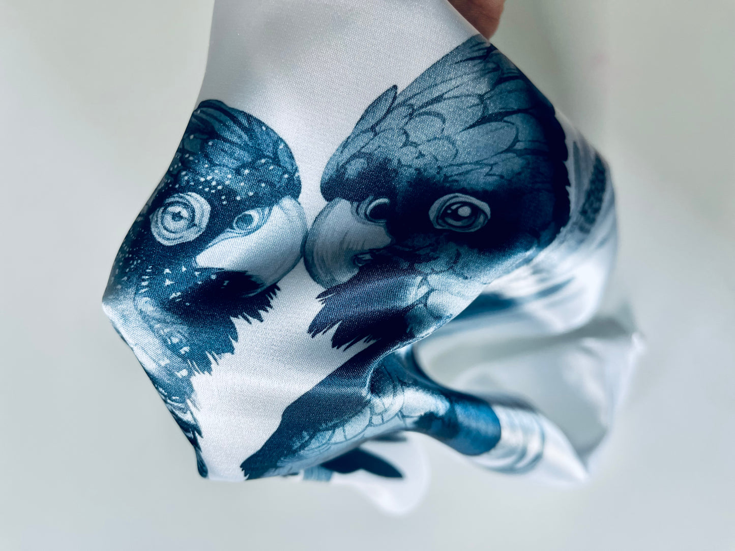 Mandart Black cockatoos bandana
