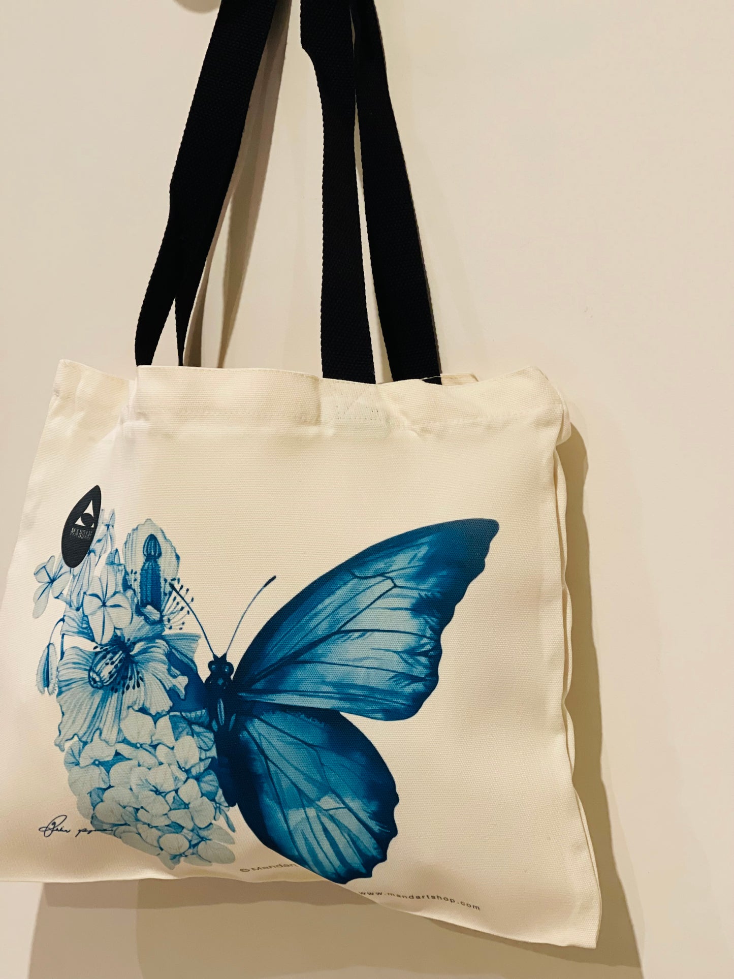 Mandart tote bag