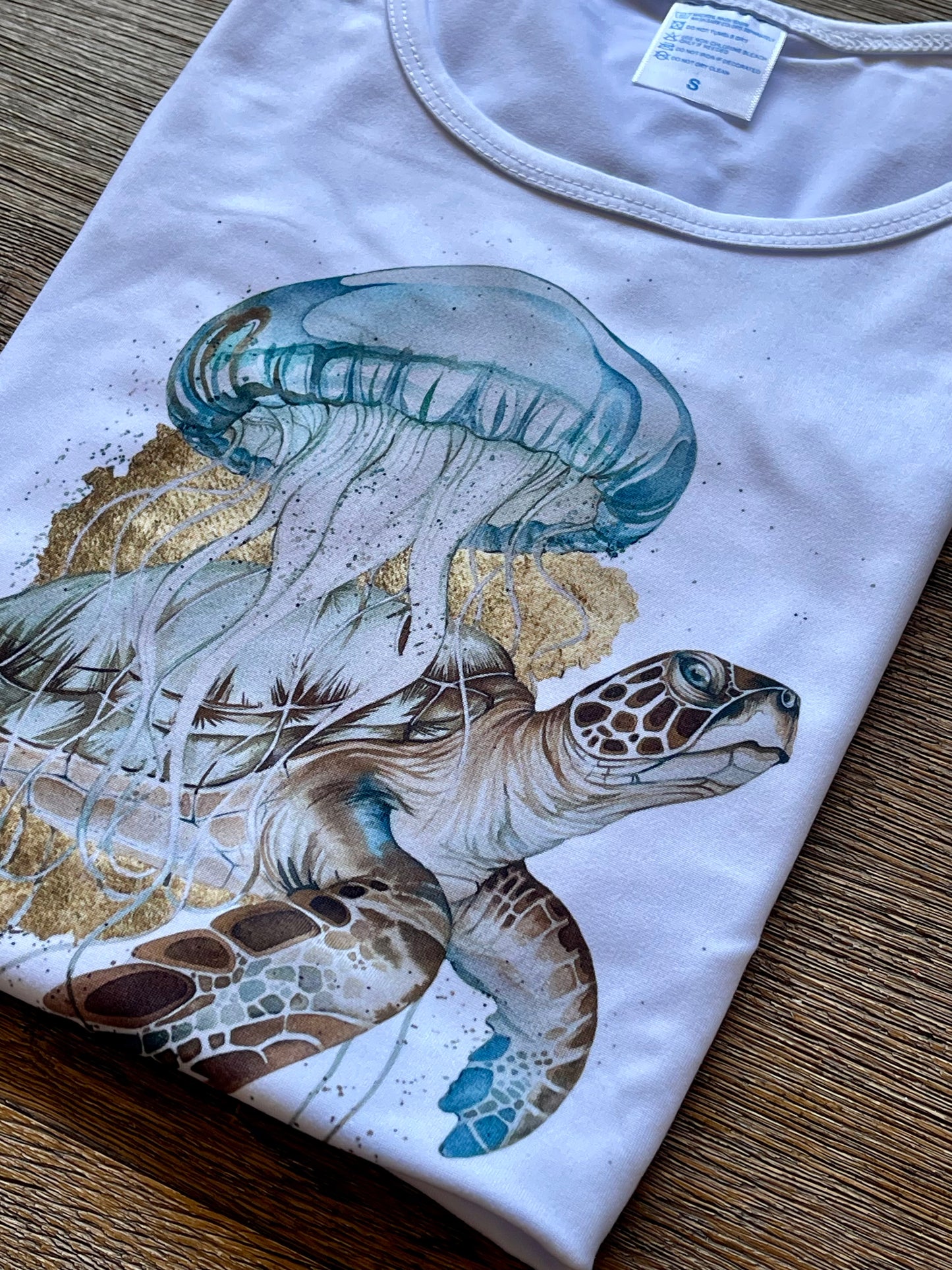 Weedy sea dragon unisex T-shirt