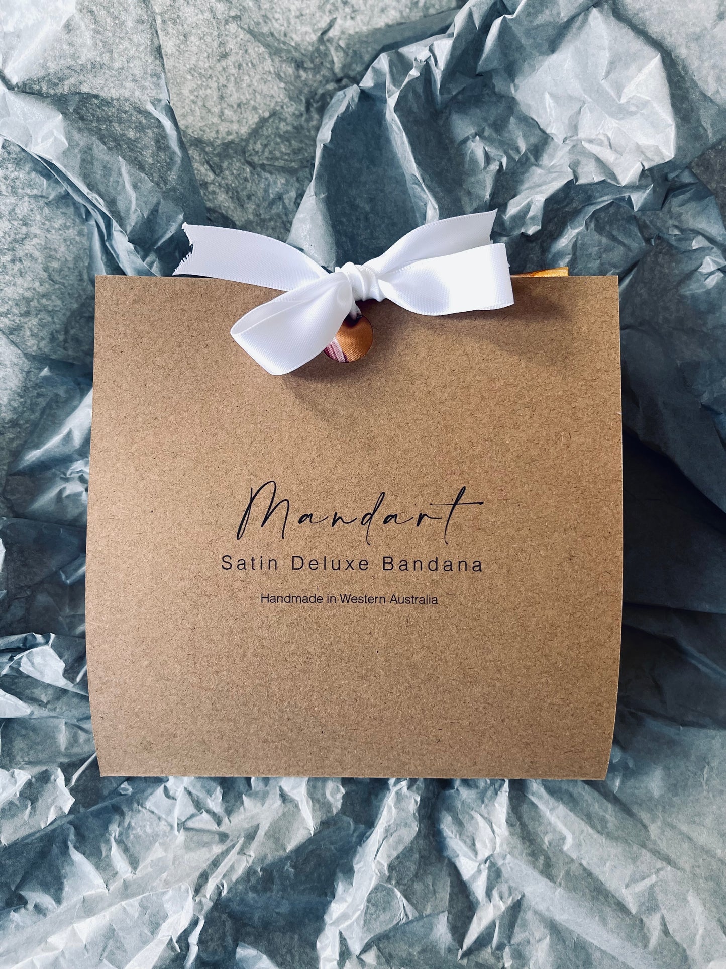 Mandart small pearl the octopus bandana