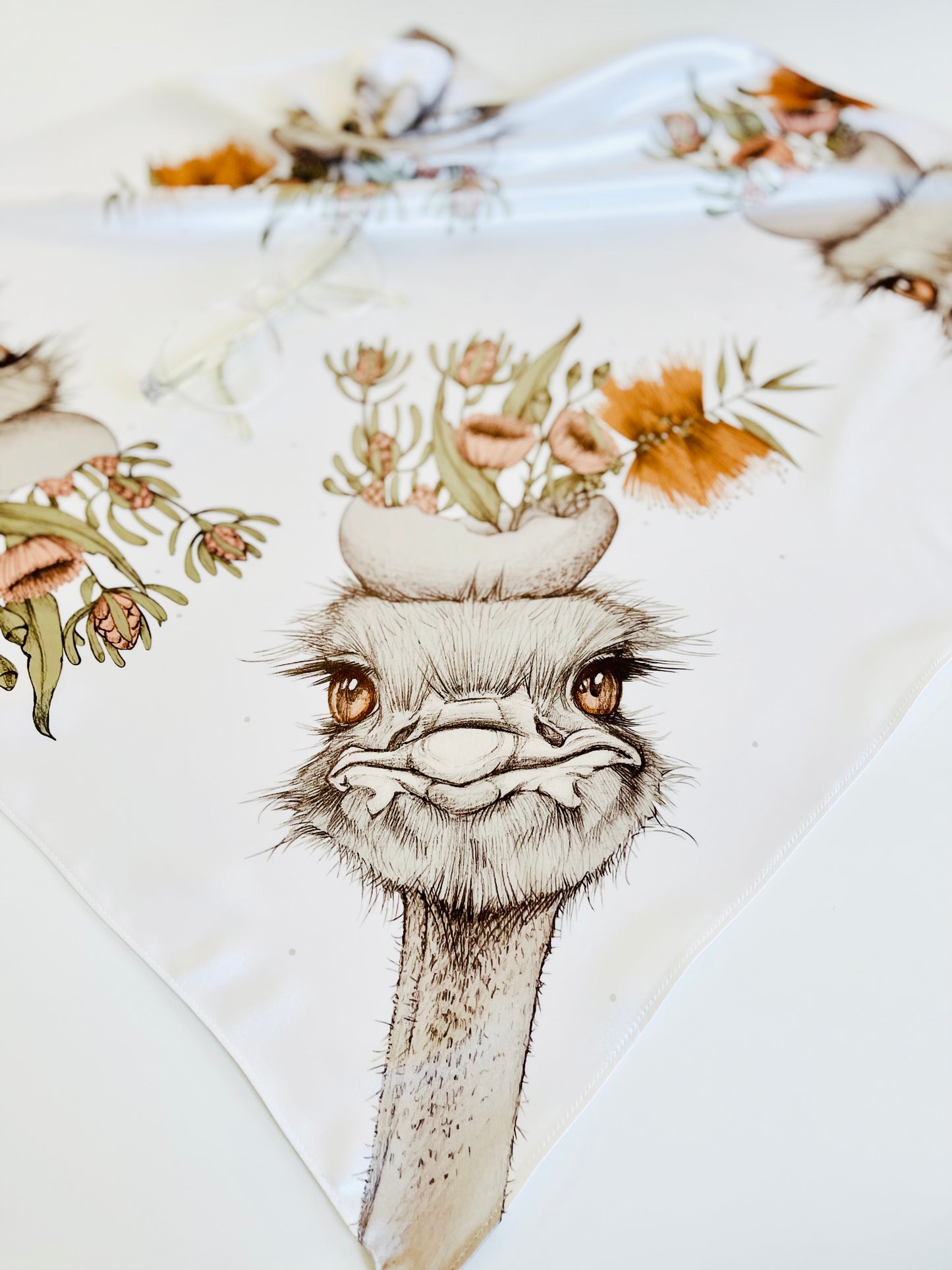 Mandart Emu look bandana