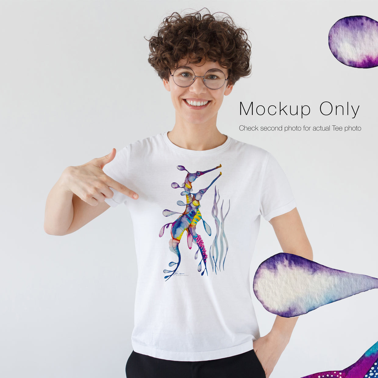 Weedy sea dragon unisex T-shirt