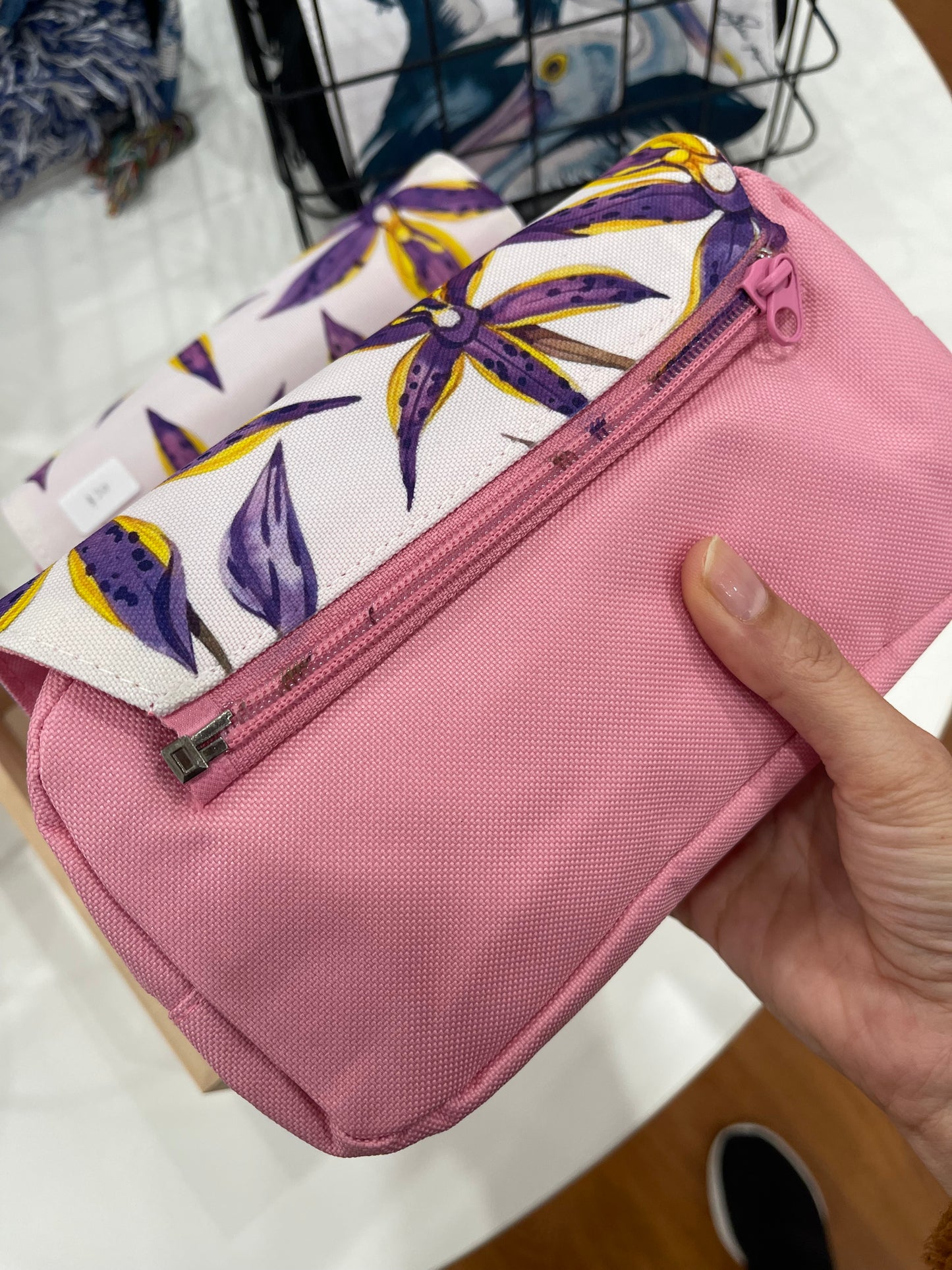 Mandart make up bags
