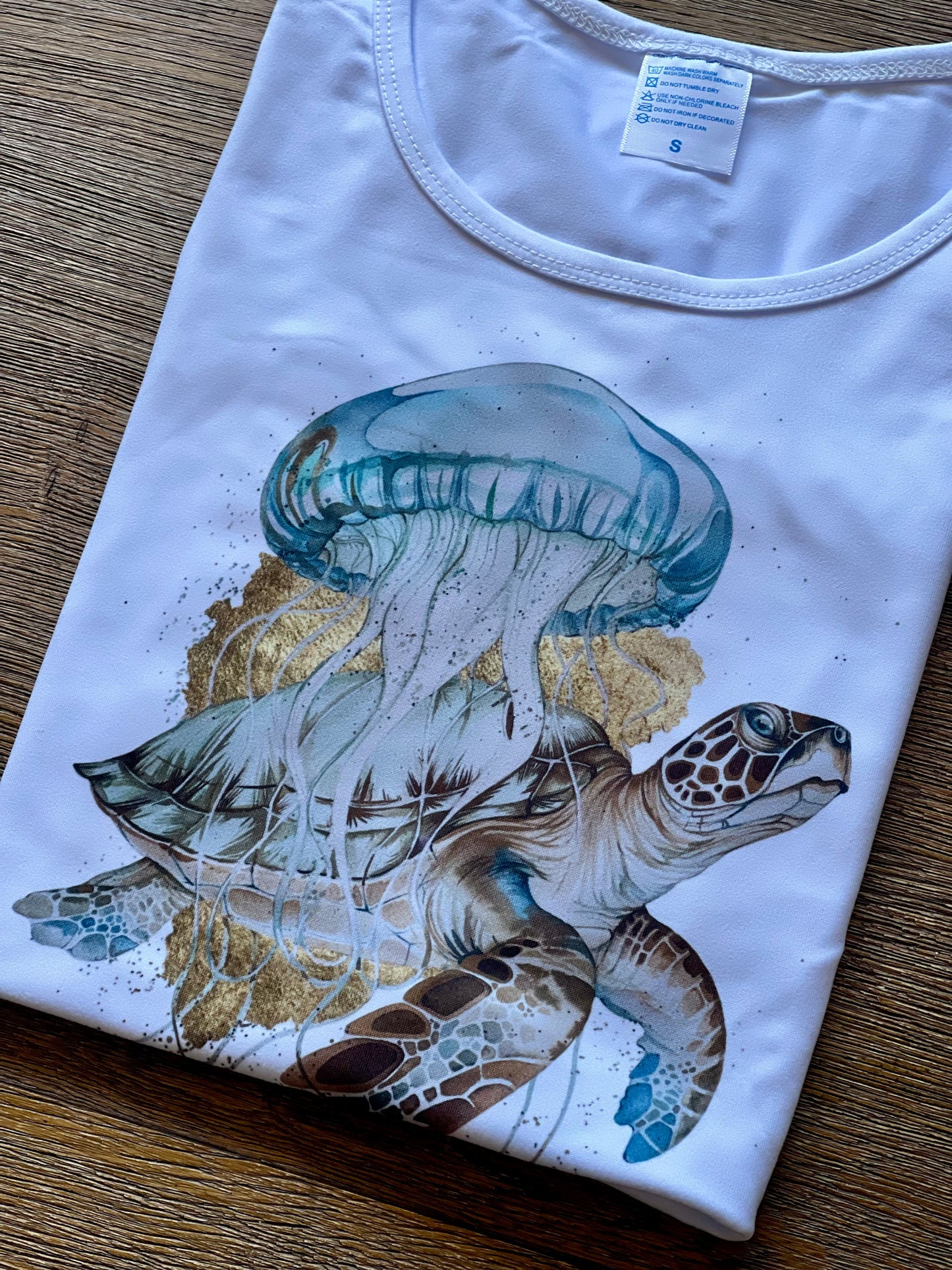 Weedy sea dragon unisex T-shirt