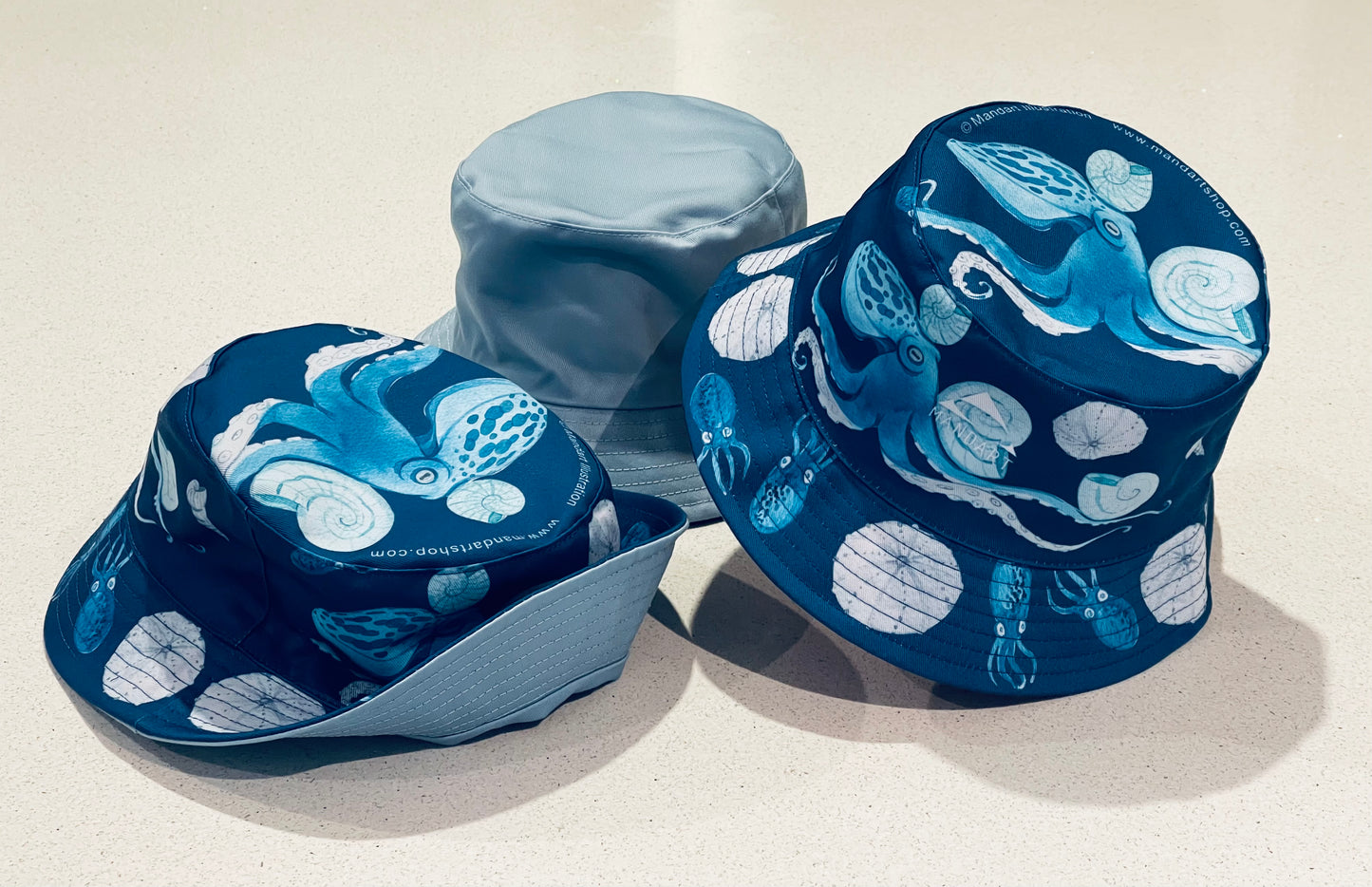 Mandart wildlife bucket hats