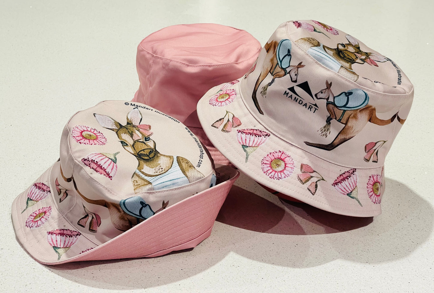 Mandart wildlife bucket hats